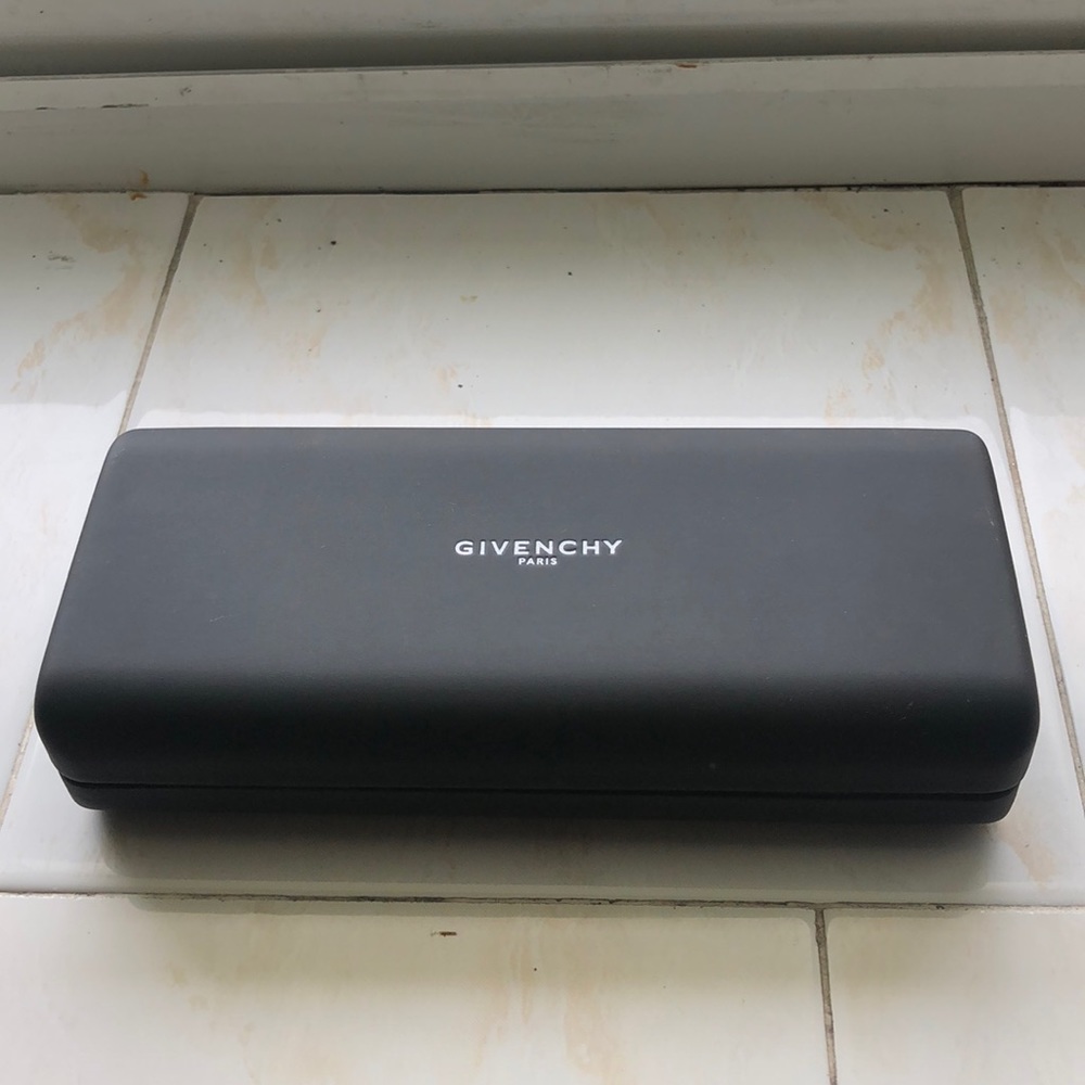 Authentic Oak wood colored Givenchy shades